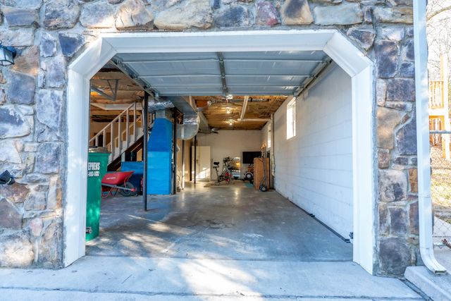 49 W Pine Drive, Ringgold, GA 30736