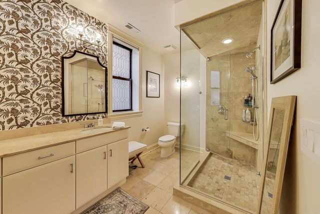 1420 W Belle Plaine Avenue 1E, Chicago, IL 60613