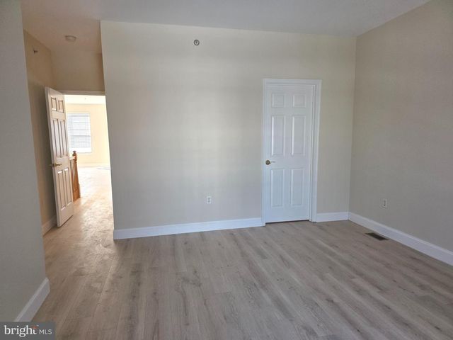 317 HARBOUR BLVD, Cinnaminson, NJ 08077