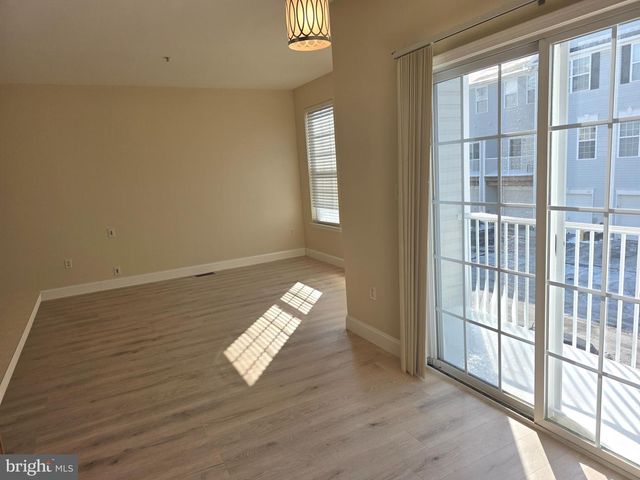 317 HARBOUR BLVD, Cinnaminson, NJ 08077