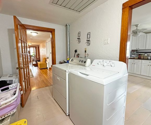 75-77 Dale St 77, Waltham, MA 02451