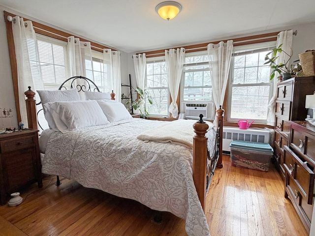 75-77 Dale St 77, Waltham, MA 02451