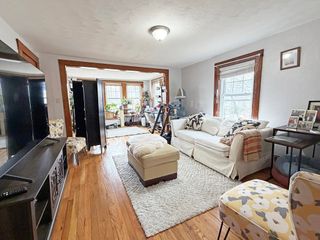 75-77 Dale St 77, Waltham, MA 02451