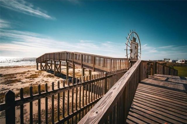 10811 San Luis Pass Road 1121, Galveston, TX 77554