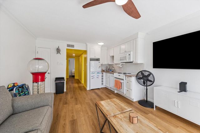 10811 San Luis Pass Road 1121, Galveston, TX 77554