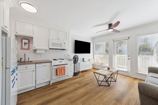 10811 San Luis Pass Road 1121, Galveston, TX 77554