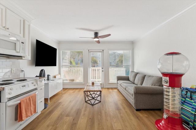 10811 San Luis Pass Road 1121, Galveston, TX 77554