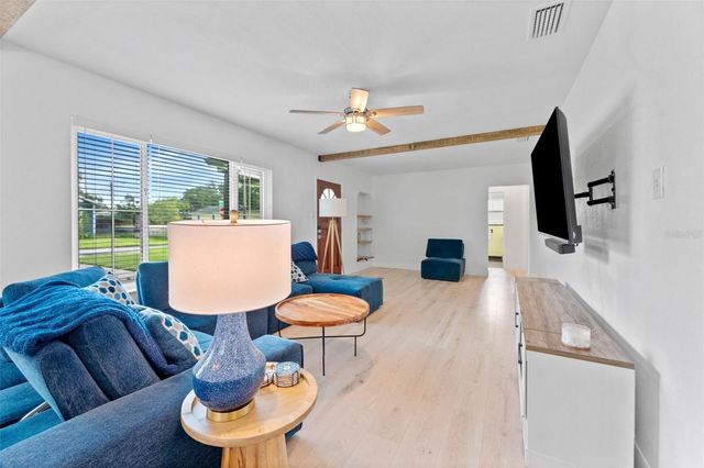 802 W CORAL STREET, Tampa, FL 33602