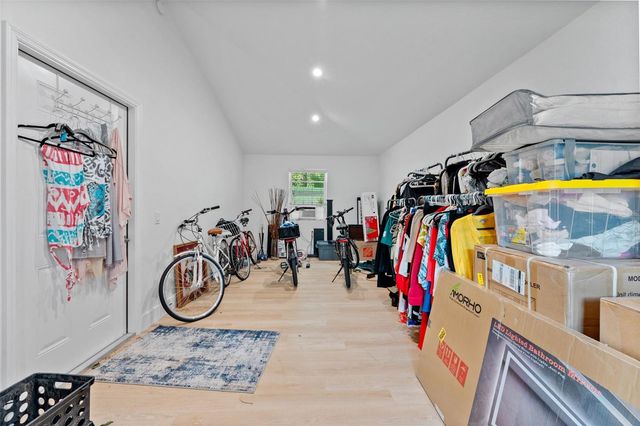 802 W CORAL STREET, Tampa, FL 33602