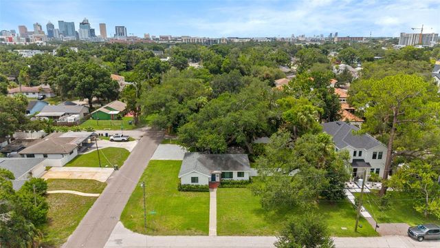 802 W CORAL STREET, Tampa, FL 33602