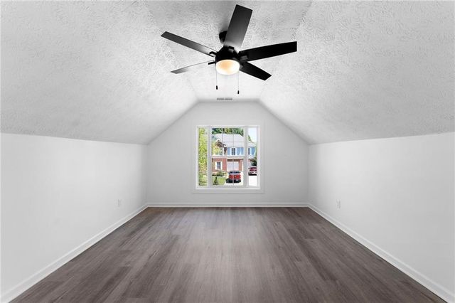 20 Mallet Pointe NE, Cartersville, GA 30121
