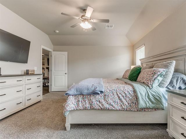 8216 NW 152nd Terrace, Edmond, OK 73013