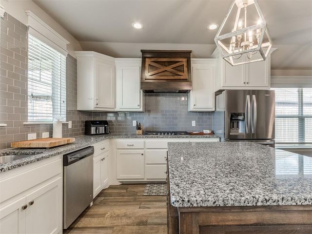 8216 NW 152nd Terrace, Edmond, OK 73013