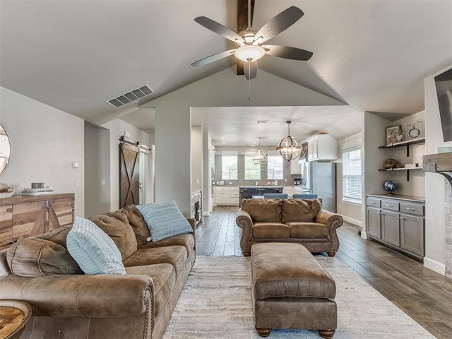 8216 NW 152nd Terrace, Edmond, OK 73013