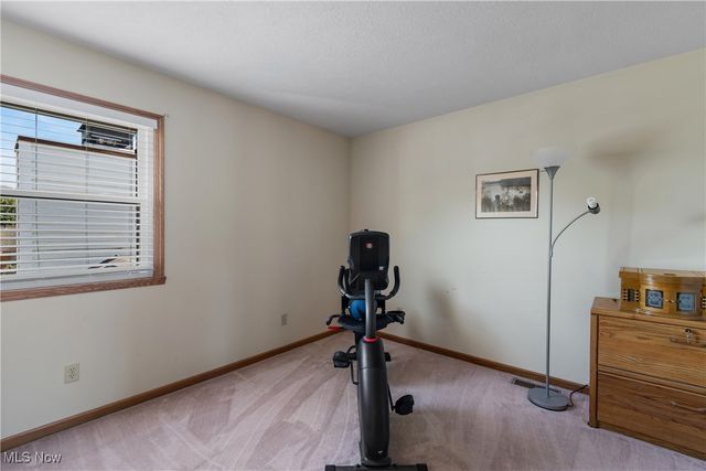 1760 Cadbury Street NW, Massillon, OH 44646