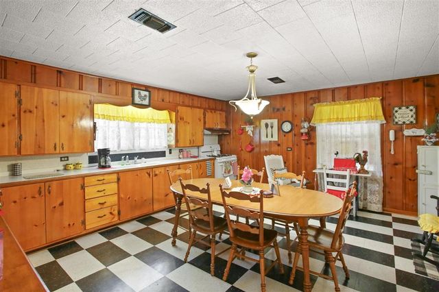 617 Beaufort Street, Welsh, LA 70591