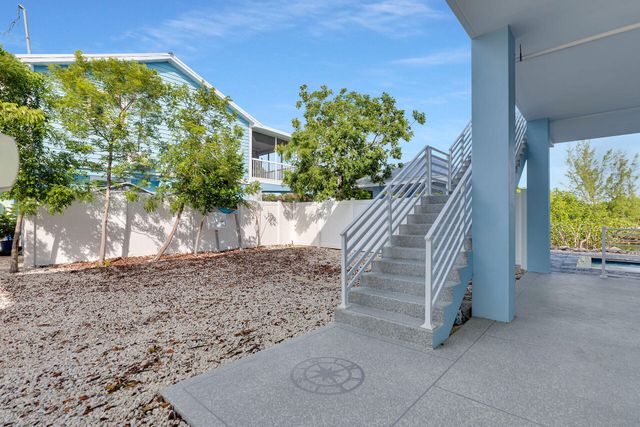 124 Venetian Way, Upper Matecumbe Key Islamorada, FL 33036