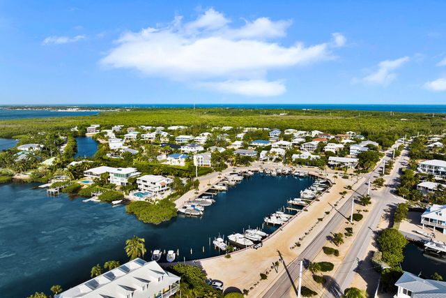 124 Venetian Way, Upper Matecumbe Key Islamorada, FL 33036