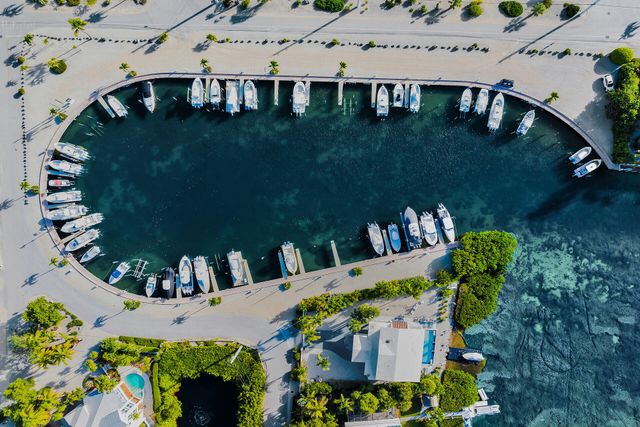 124 Venetian Way, Upper Matecumbe Key Islamorada, FL 33036