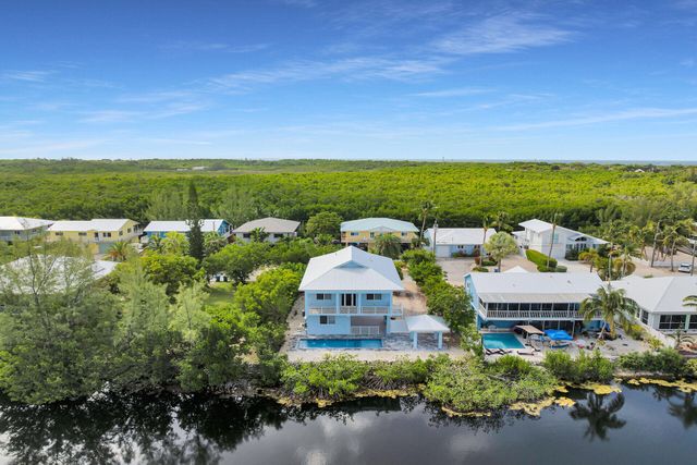 124 Venetian Way, Upper Matecumbe Key Islamorada, FL 33036