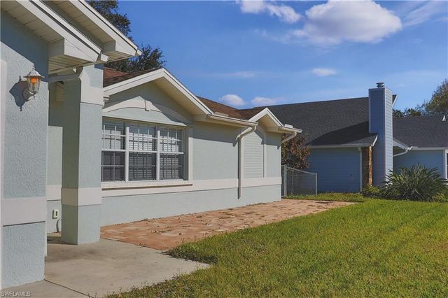 11407 Rabun Gap DR, North Fort Myers, FL 33917