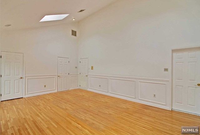 6 Quail Run, Warren, NJ 07059