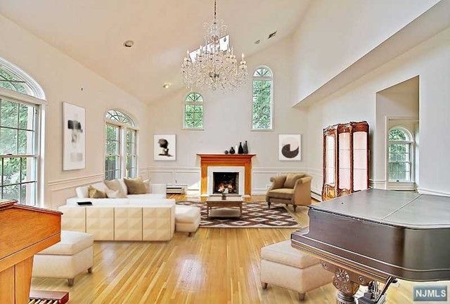 6 Quail Run, Warren, NJ 07059