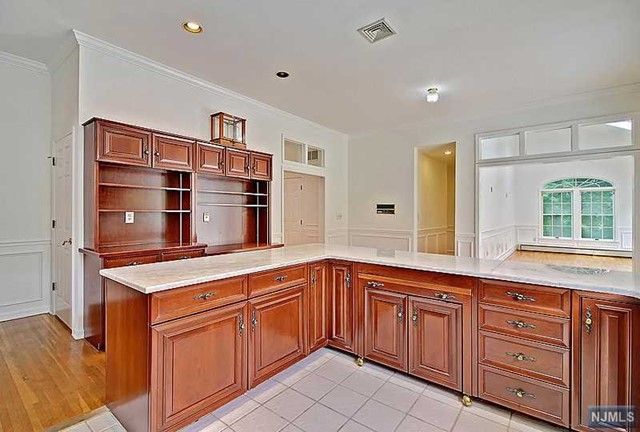 6 Quail Run, Warren, NJ 07059