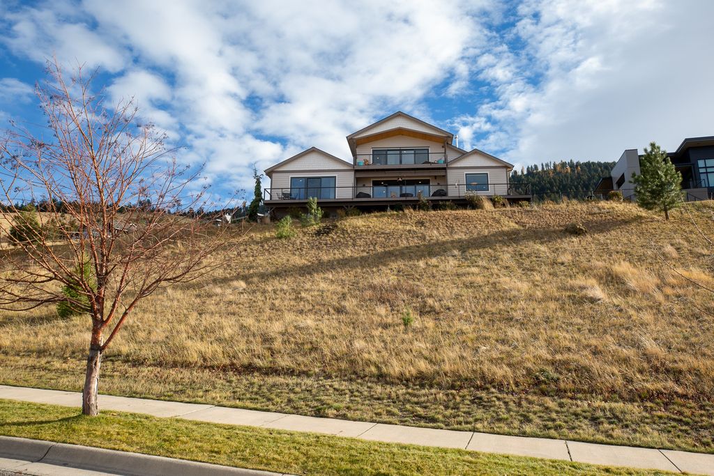 310 Spanish Peaks Drive, Missoula, MT 59803 photo 11