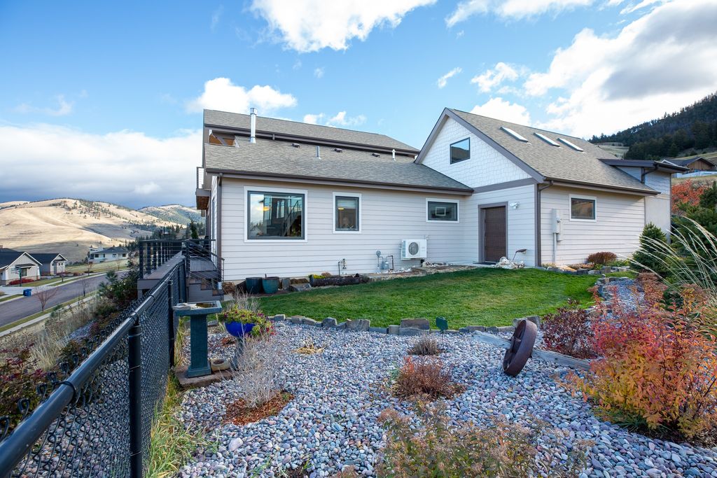310 Spanish Peaks Drive, Missoula, MT 59803 photo 14