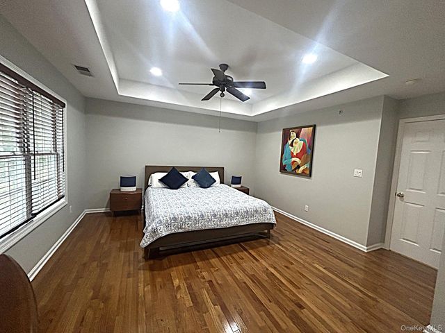 7 Limerick Court, White Plains, NY 10603