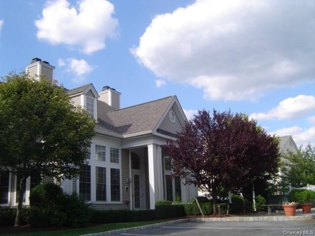 7 Limerick Court, White Plains, NY 10603