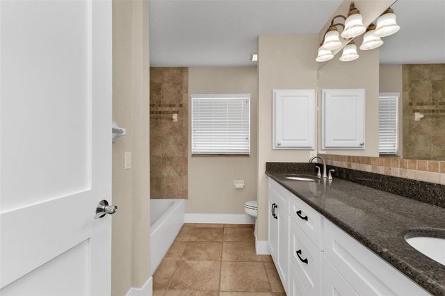 28401 COCO PALM DR, Punta Gorda, FL 33982