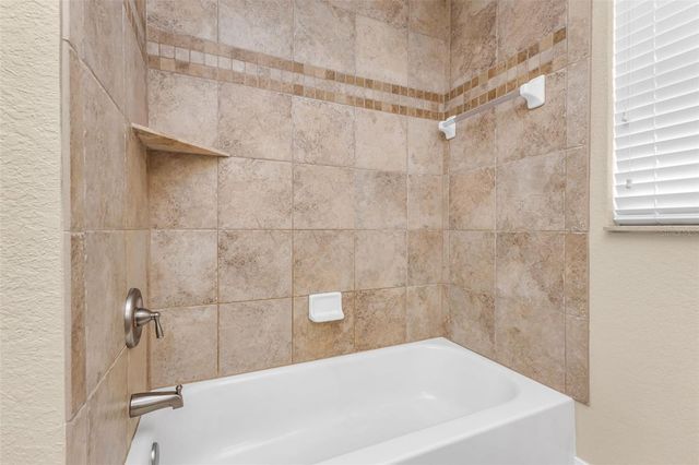 28401 COCO PALM DR, Punta Gorda, FL 33982