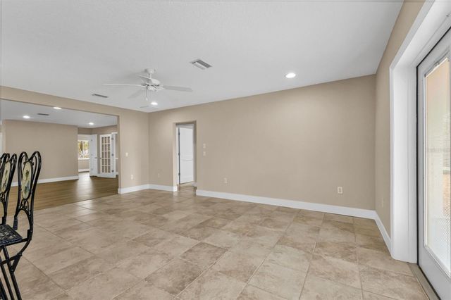 28401 COCO PALM DR, Punta Gorda, FL 33982