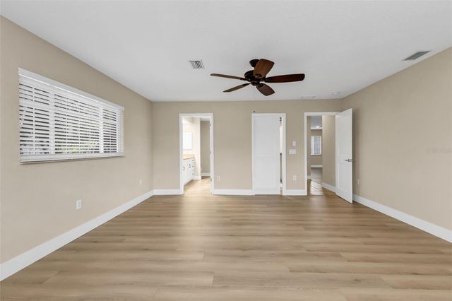 28401 COCO PALM DR, Punta Gorda, FL 33982