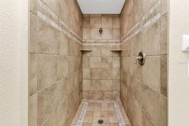 28401 COCO PALM DR, Punta Gorda, FL 33982