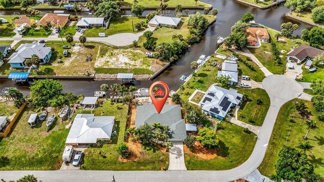 28401 COCO PALM DR, Punta Gorda, FL 33982
