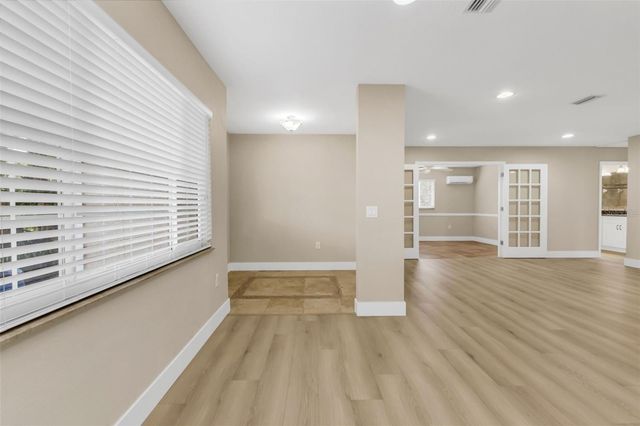 28401 COCO PALM DR, Punta Gorda, FL 33982