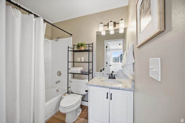 116 S CANYON VIEW DR, Elk Ridge, UT 84651