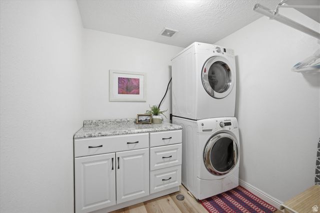 116 S CANYON VIEW DR, Elk Ridge, UT 84651