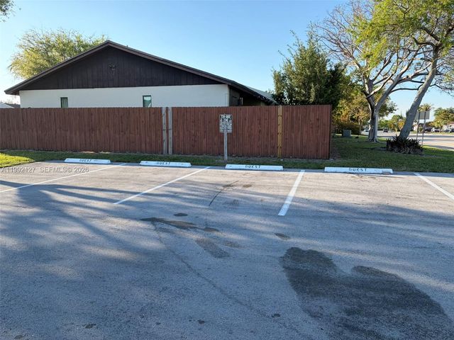 11938 SW 122nd Ct, Miami, FL 33186