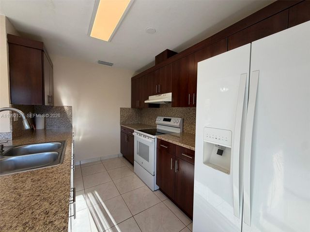 11938 SW 122nd Ct, Miami, FL 33186