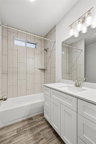 8521 Pine Muhly DR, Lago Vista, TX 78645