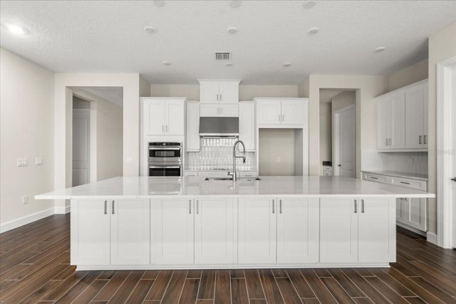 5683 NEVIS TERRACE, Kissimmee, FL 34758