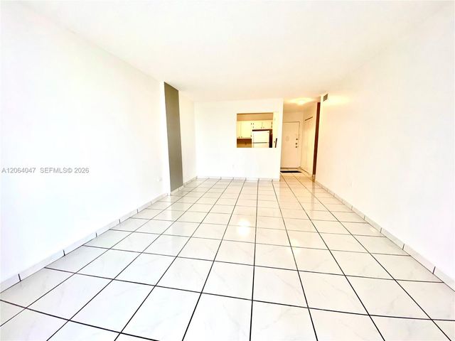 16950 Dixie A536, North Miami Beach, FL 33160