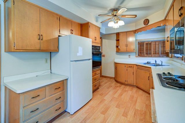 5602 Raymond Road, Madison, WI 53711