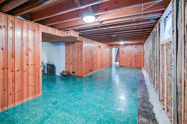 5602 Raymond Road, Madison, WI 53711