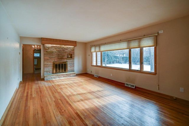 5602 Raymond Road, Madison, WI 53711