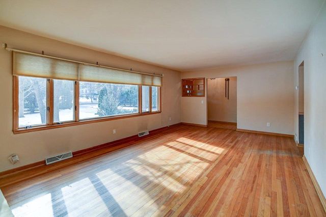 5602 Raymond Road, Madison, WI 53711